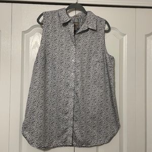 Chico's Black & White Wrinkle Resistant Sleeveless Top Chico's Size 2 (Large)